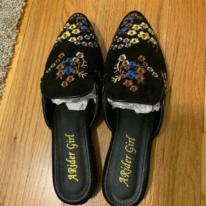 Black Embroidered Flats